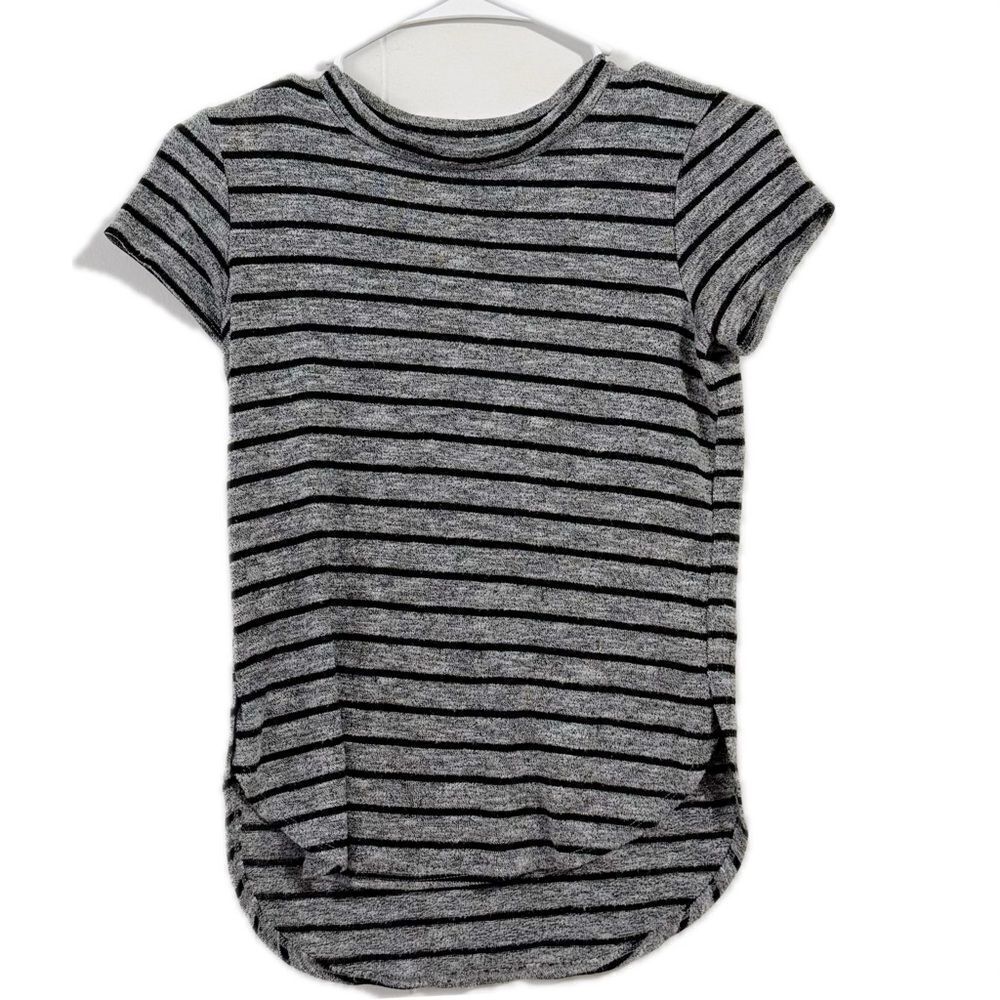 Love Fire Gray and Black Striped Short Sleeve‎ Tee